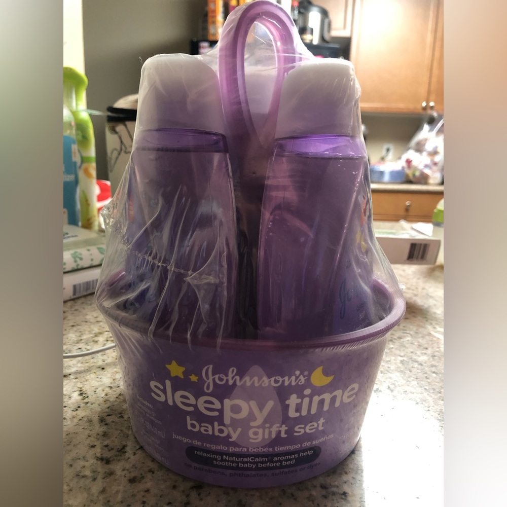 Johnson’s Sleepy Time Baby Gift Set